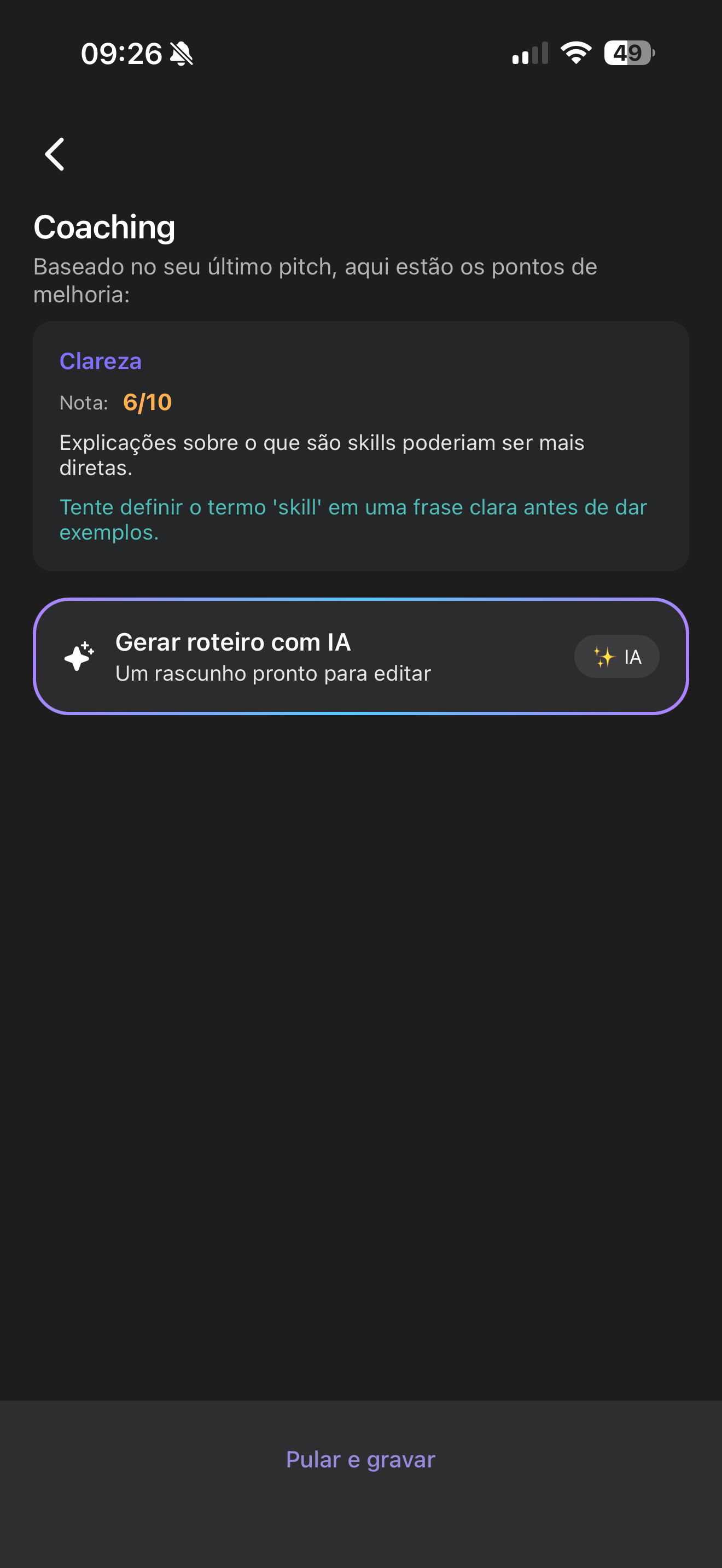 Tela do app PitchYn com coaching de clareza e sugestão de roteiro com IA